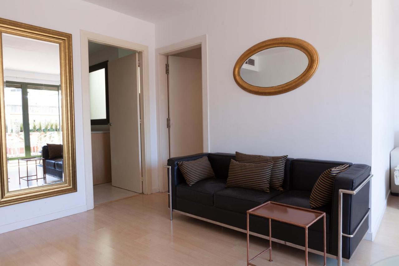 Plaza Catalunya City Center Apartments Barcelona Luaran gambar