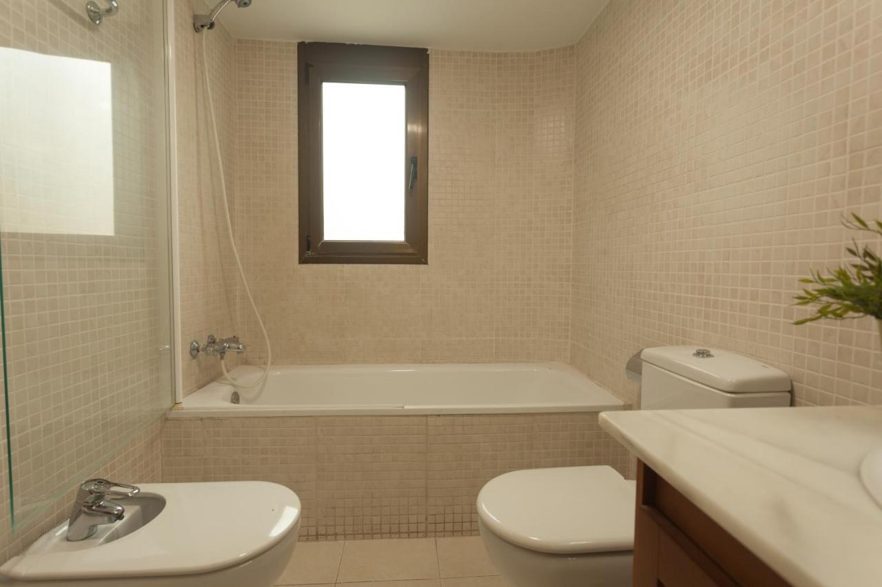 Plaza Catalunya City Center Apartments Barcelona Luaran gambar
