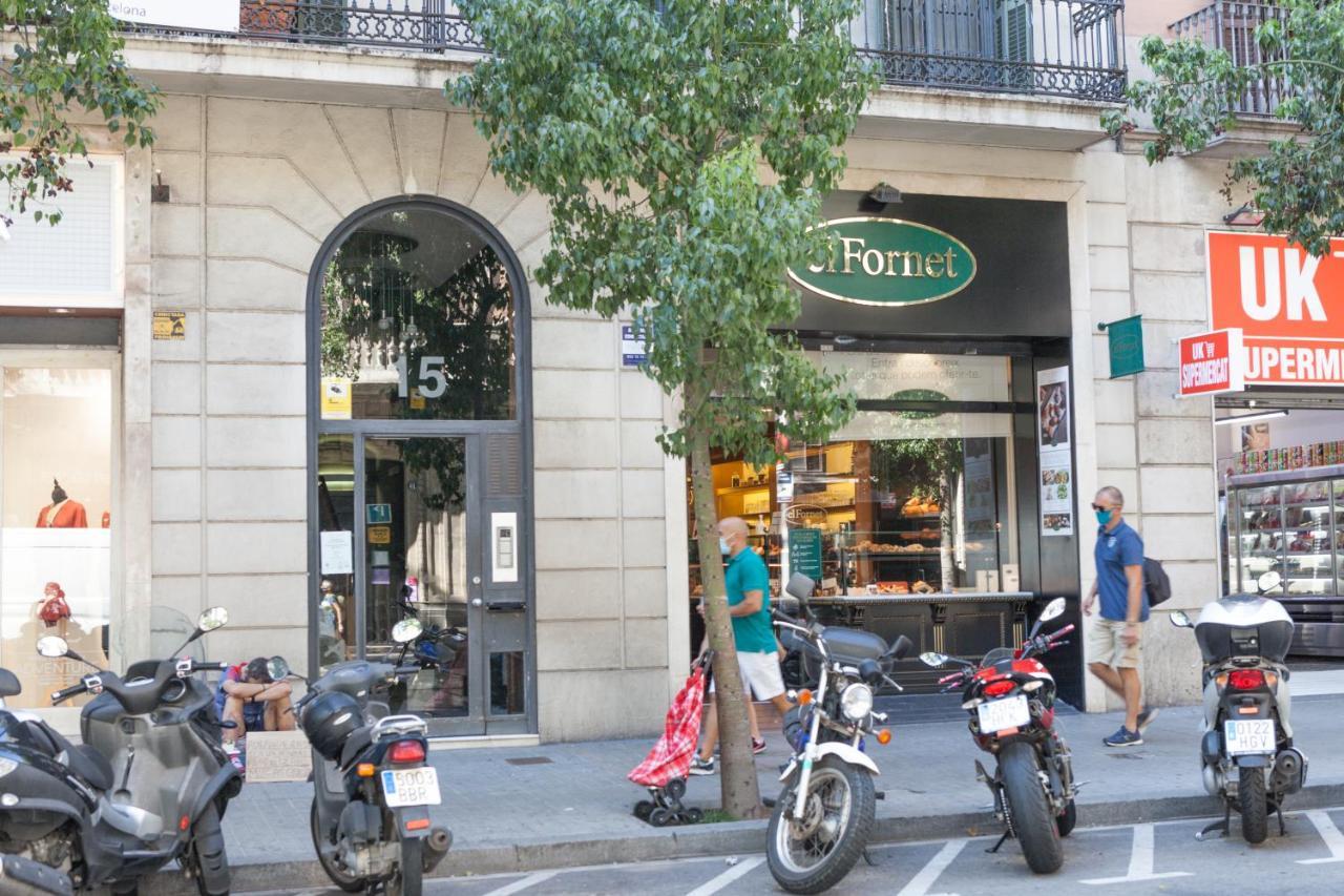 Plaza Catalunya City Center Apartments Barcelona Luaran gambar
