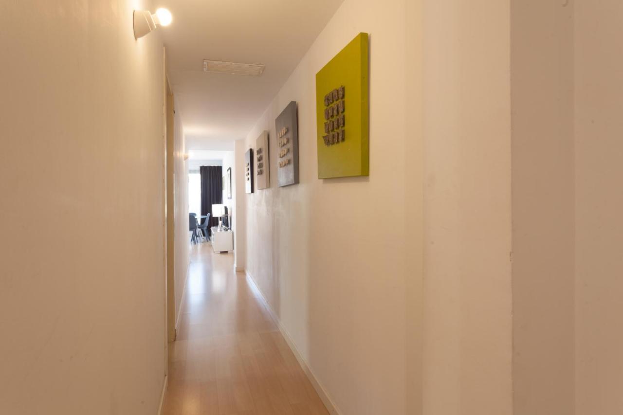 Plaza Catalunya City Center Apartments Barcelona Luaran gambar